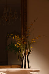 Khazan 04 Vase