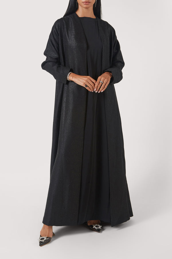 The Mahra | Black