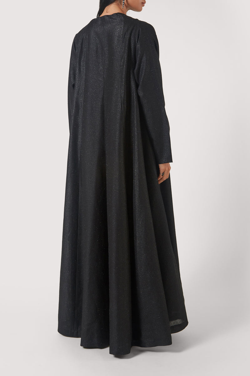 The Mahra | Black