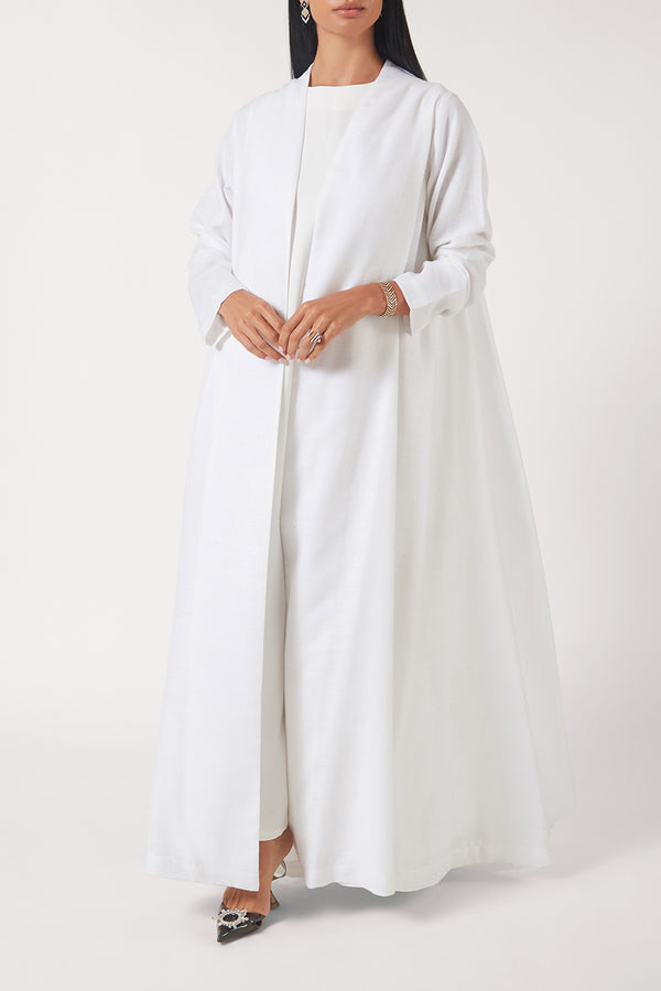 The Mahra | White