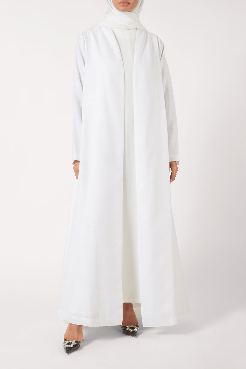 The Mahra | White